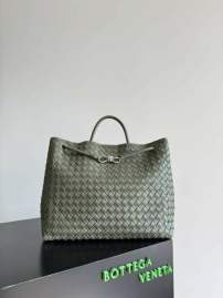 Picture of Bottega Veneta Handbags _SKUfw223687335fw